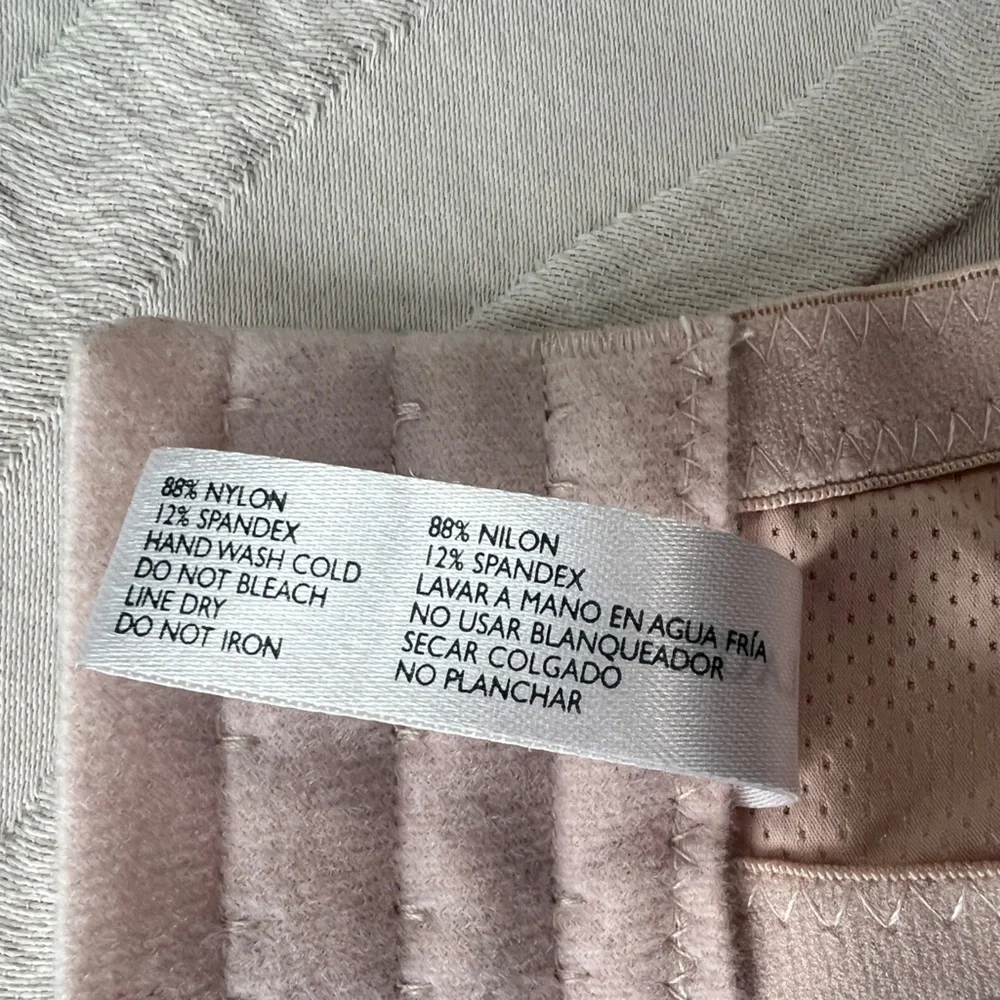 Laura Ashley‎ 42 D Tan Spandex Bra